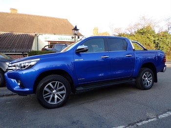 Used Toyota Hilux 2019 for sale - 75571672: Photo