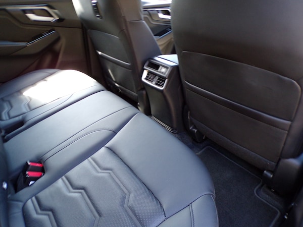 Used Isuzu D-Max 2024 for sale - 75180237: Photo 32