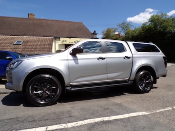 Used Isuzu D-Max 2024 for sale - 75180237: Photo