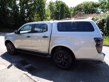 Used Isuzu D-Max 2024 for sale - 75180237: Photo