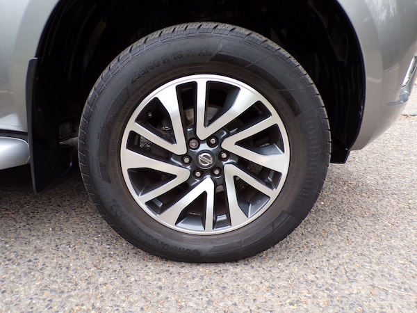 Used Nissan Navara 2019 for sale - 76265763: Photo 30
