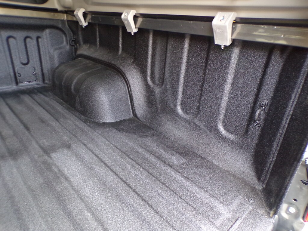 Used Toyota Hilux 2023 for sale - 78094900: Photo 14