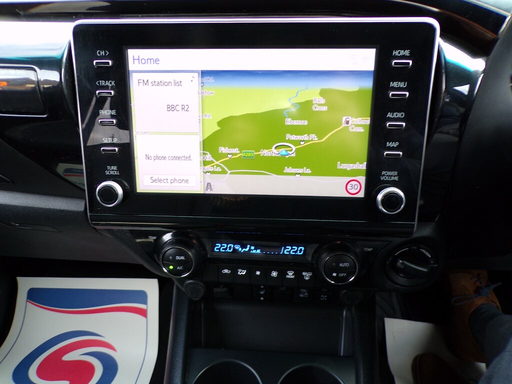 Used Toyota Hilux 2023 for sale - 78094900: Photo 18