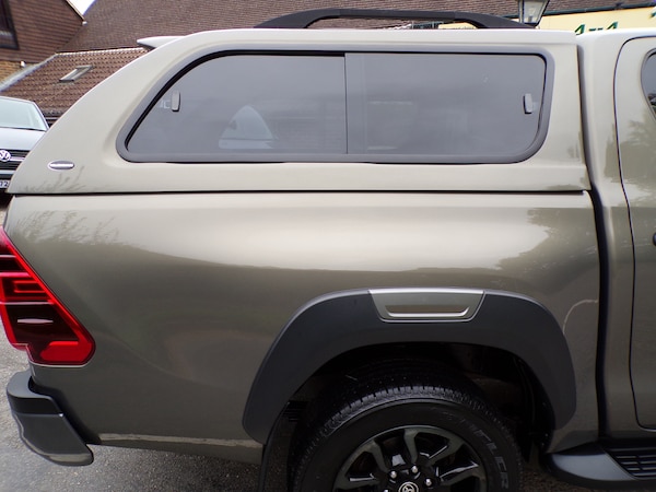 Used Toyota Hilux 2023 for sale - 76240979: Photo 12