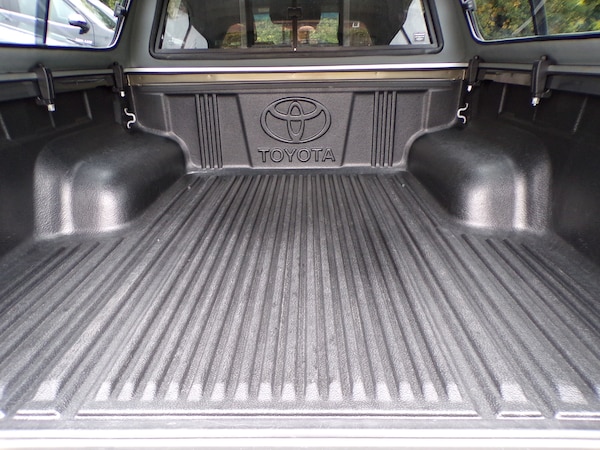 Used Toyota Hilux 2023 for sale - 76240979: Photo 25