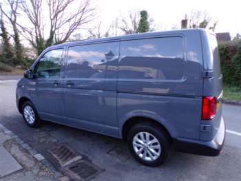 Used Volkswagen Transporter 2023 for sale - 74402800: Photo