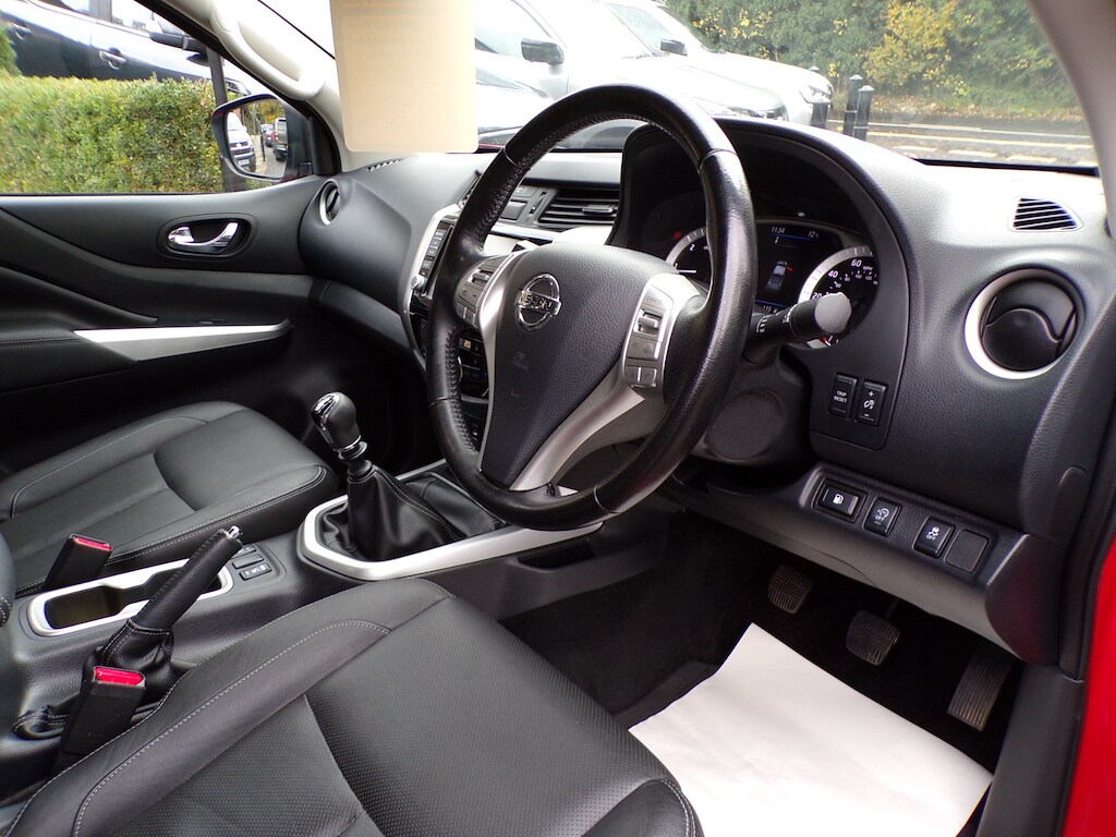 Used Nissan Navara 2019 for sale - 76393813: Photo 18