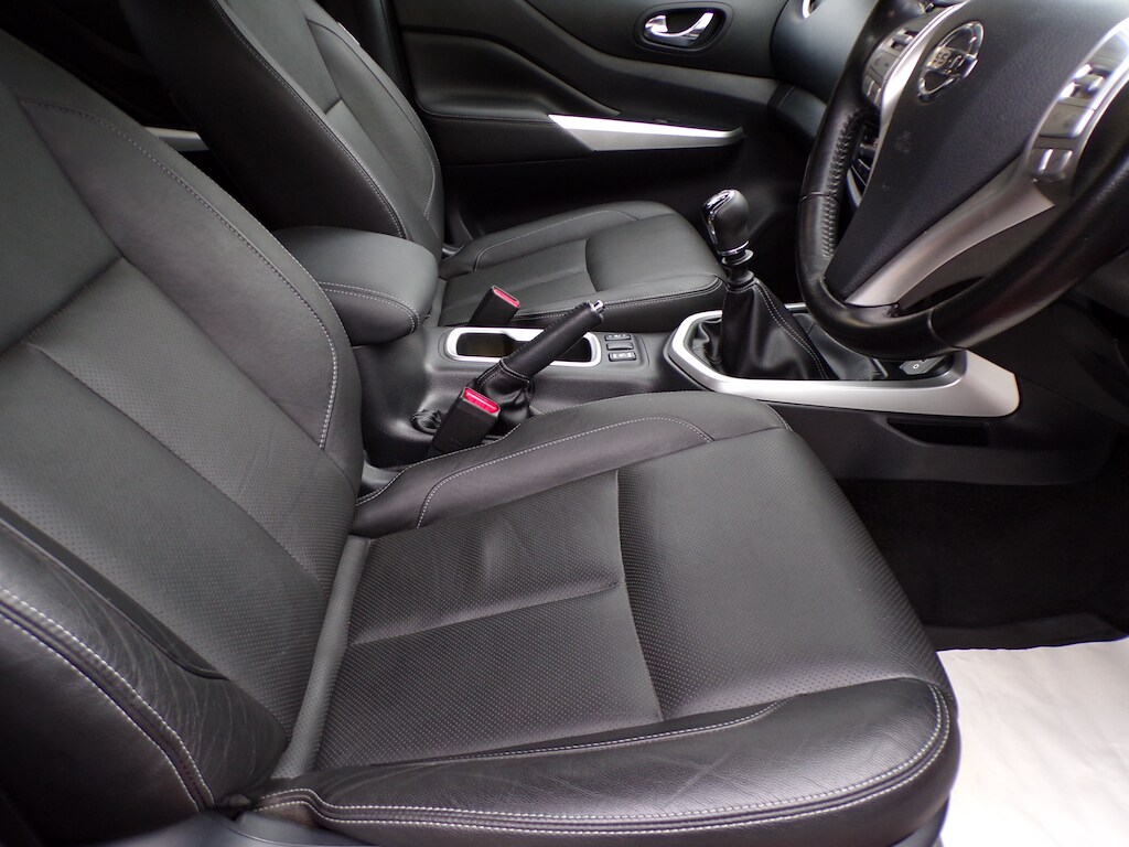 Used Nissan Navara 2019 for sale - 76393813: Photo 24