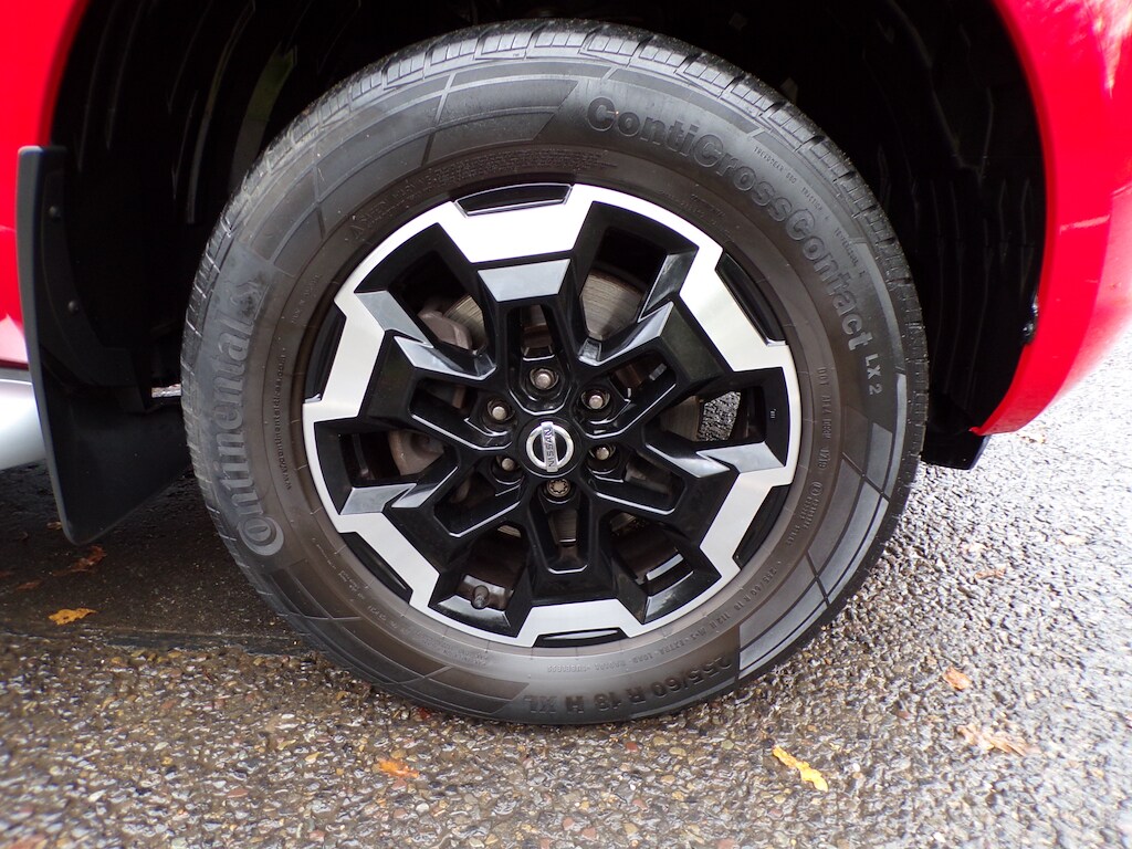 Used Nissan Navara 2019 for sale - 76393813: Photo 34