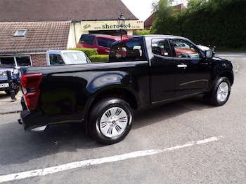 Used Isuzu D-Max 2022 for sale - 75570943: Photo