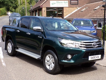 Used Toyota Hilux 2019 for sale - 75570147: Photo
