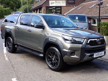 Toyota - Hilux