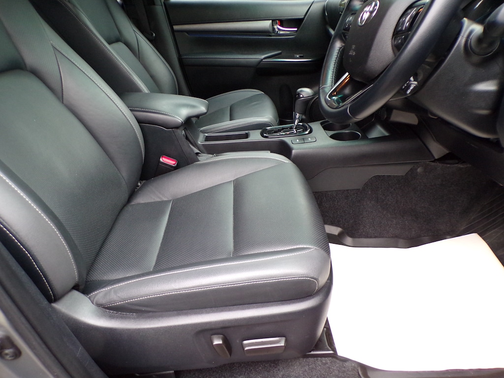 Used Toyota Hilux 2023 for sale - 76696713: Photo 22