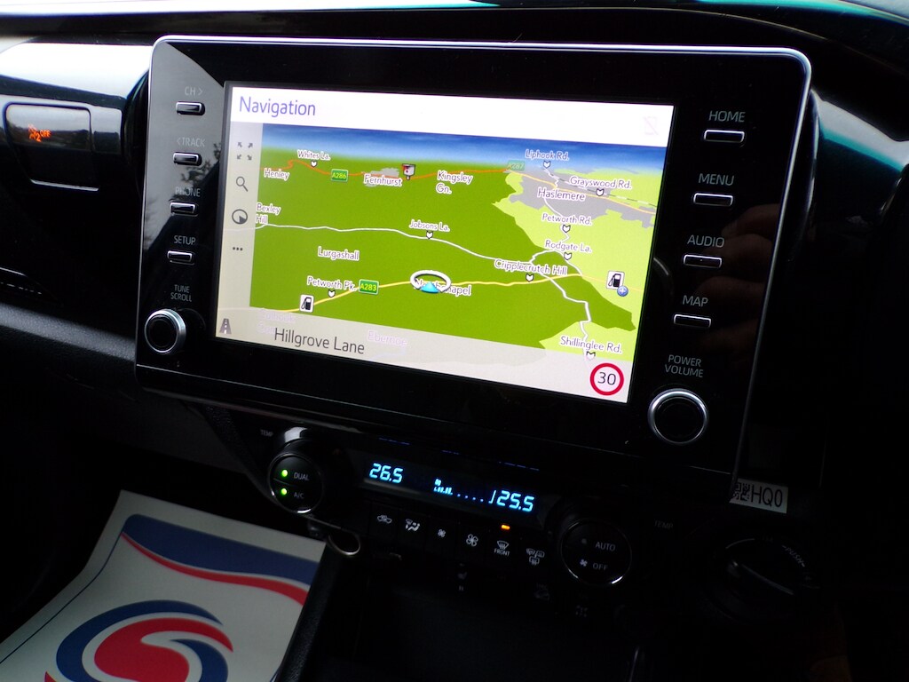 Used Toyota Hilux 2023 for sale - 76479999: Photo 19