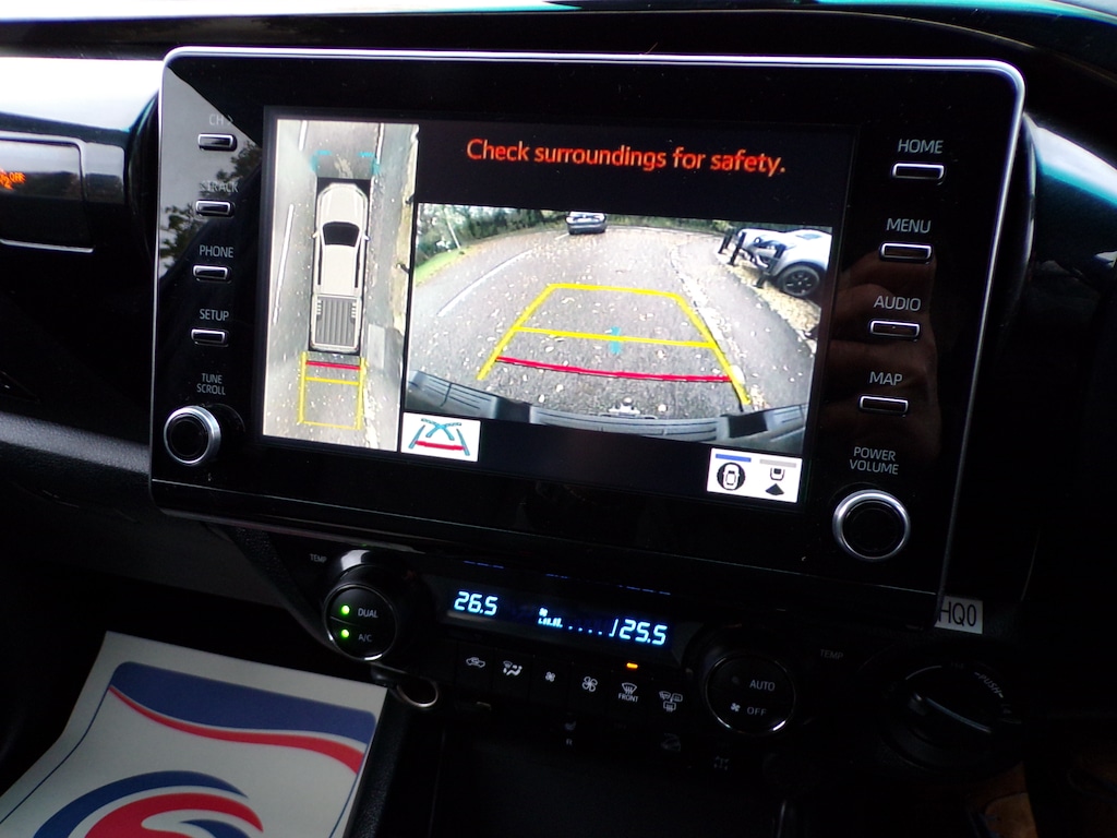 Used Toyota Hilux 2023 for sale - 76479999: Photo 20