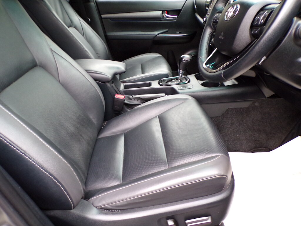 Used Toyota Hilux 2023 for sale - 76479999: Photo 24