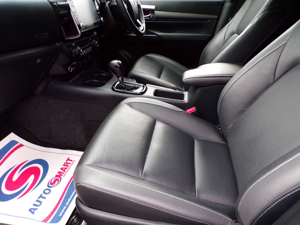 Used Toyota Hilux 2023 for sale - 76479999: Photo 25