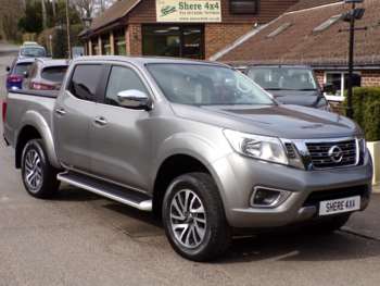 Used Nissan Navara 2018 for sale - 74402512: Photo