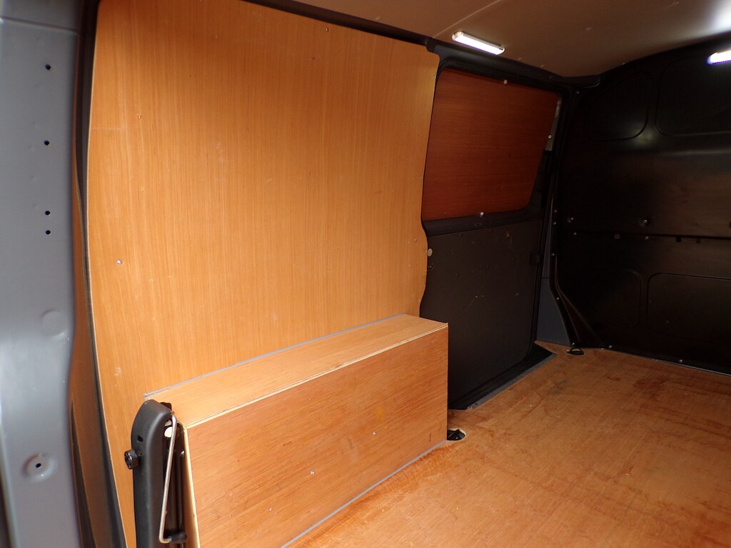 Used Volkswagen Transporter 2023 for sale - 76507801: Photo 14