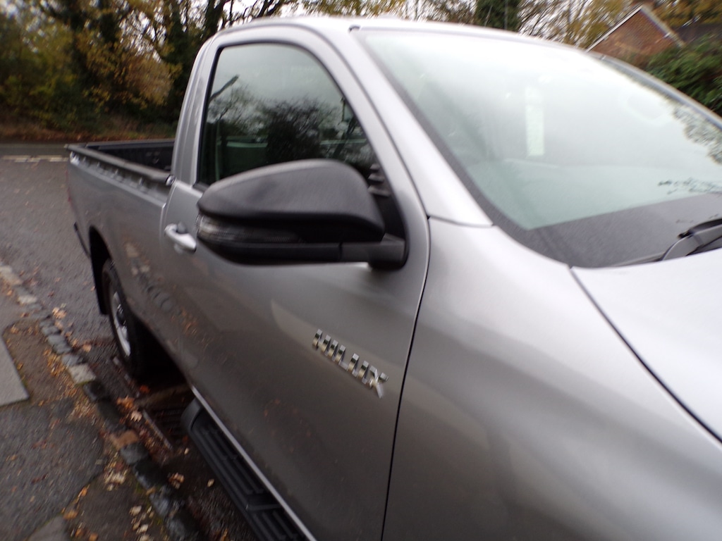 Used Toyota Hilux 2025 for sale - 76722484: Photo 10