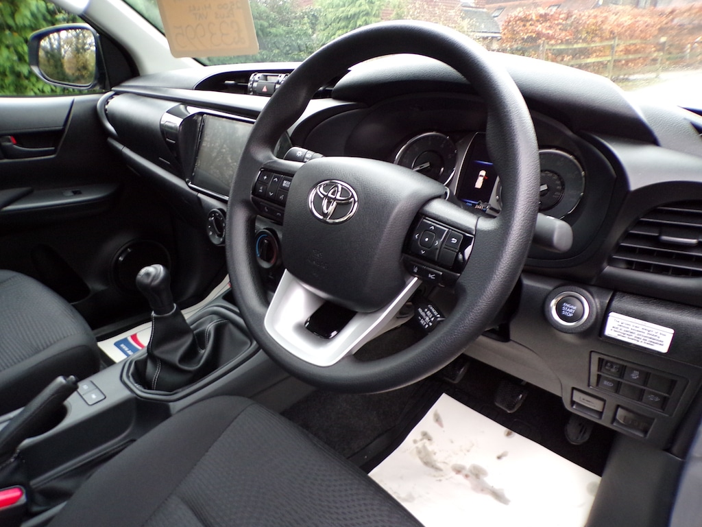 Used Toyota Hilux 2025 for sale - 76722484: Photo 21