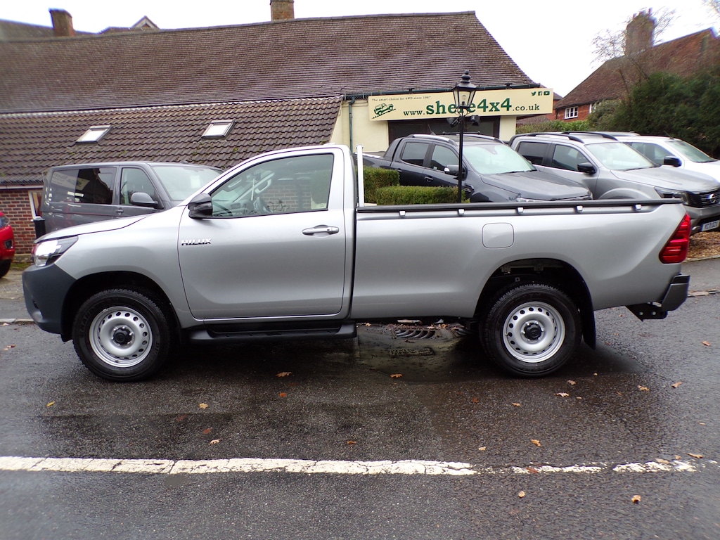 Used Toyota Hilux 2025 for sale - 76722484: Photo 7