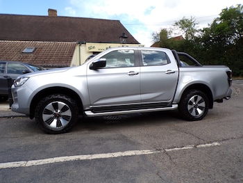 Used Isuzu D-Max 2021 for sale - 79045112: Photo
