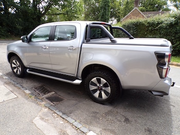 Used Isuzu D-Max 2021 for sale - 79045112: Photo