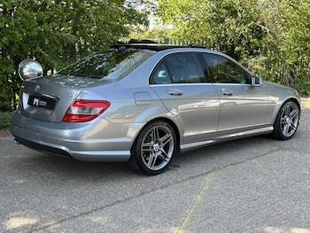 Used Mercedes-Benz C Class 2011 for sale - 78352889: Photo
