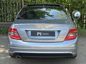 Used Mercedes-Benz C Class 2011 for sale - 78352889: Photo