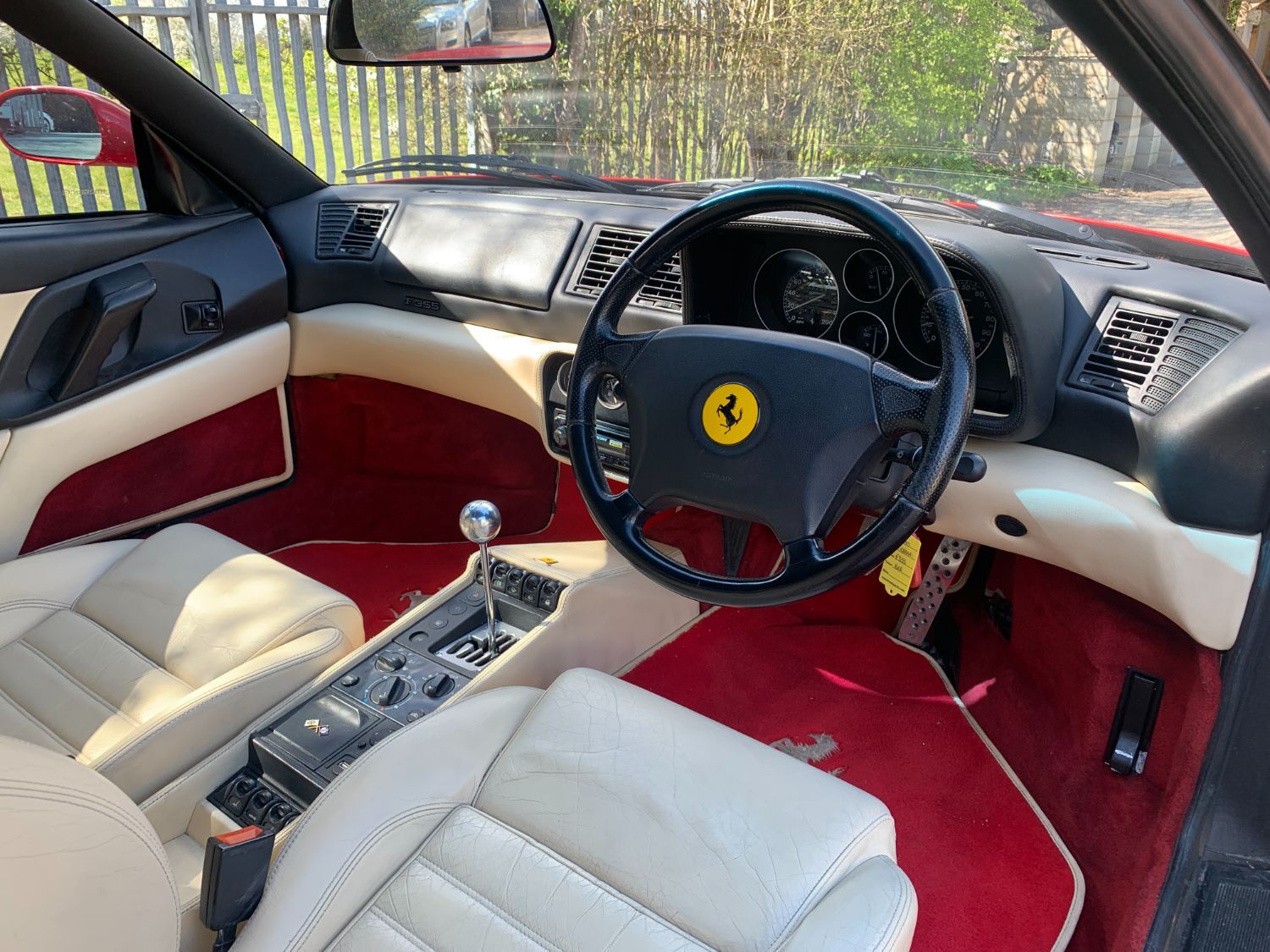 Used Ferrari F355 1997 for sale - 77484843: Photo 11