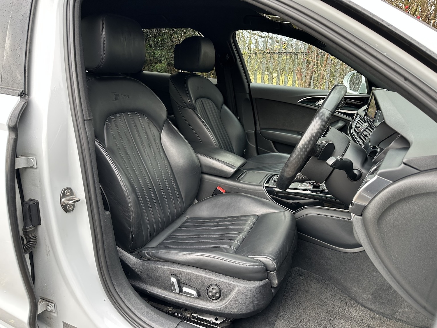 Used Audi A6 Avant 2016 for sale - 76777027: Photo 17