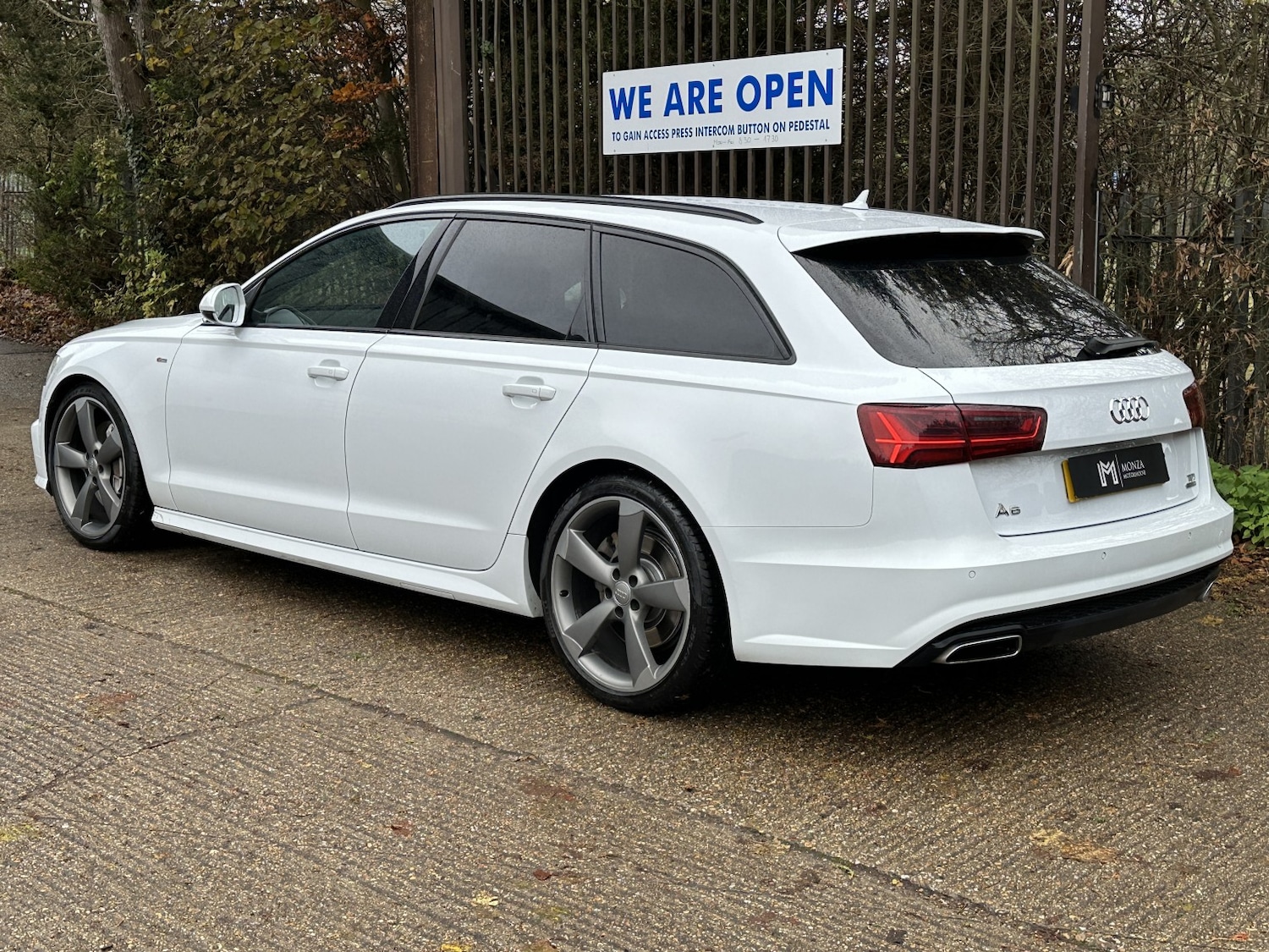 Used Audi A6 Avant 2016 for sale - 76777027: Photo 8
