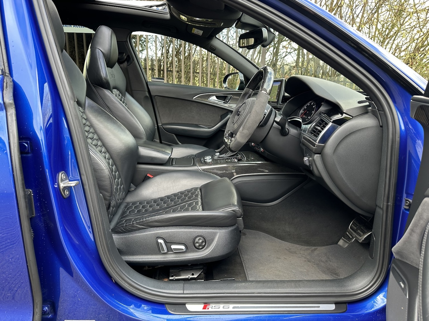 Used Audi RS6 2017 for sale - 77240305: Photo 26