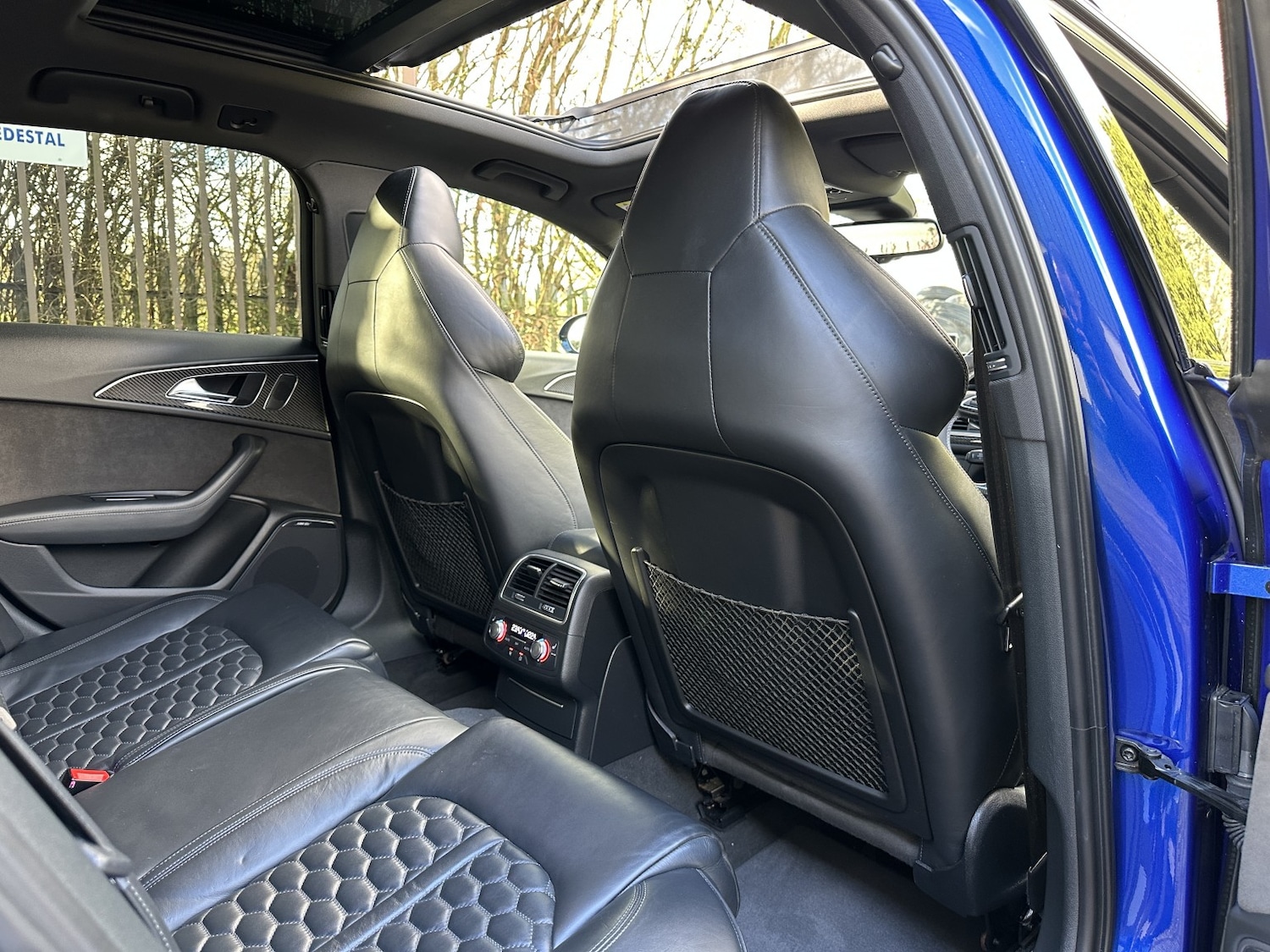 Used Audi RS6 2017 for sale - 77240305: Photo 29