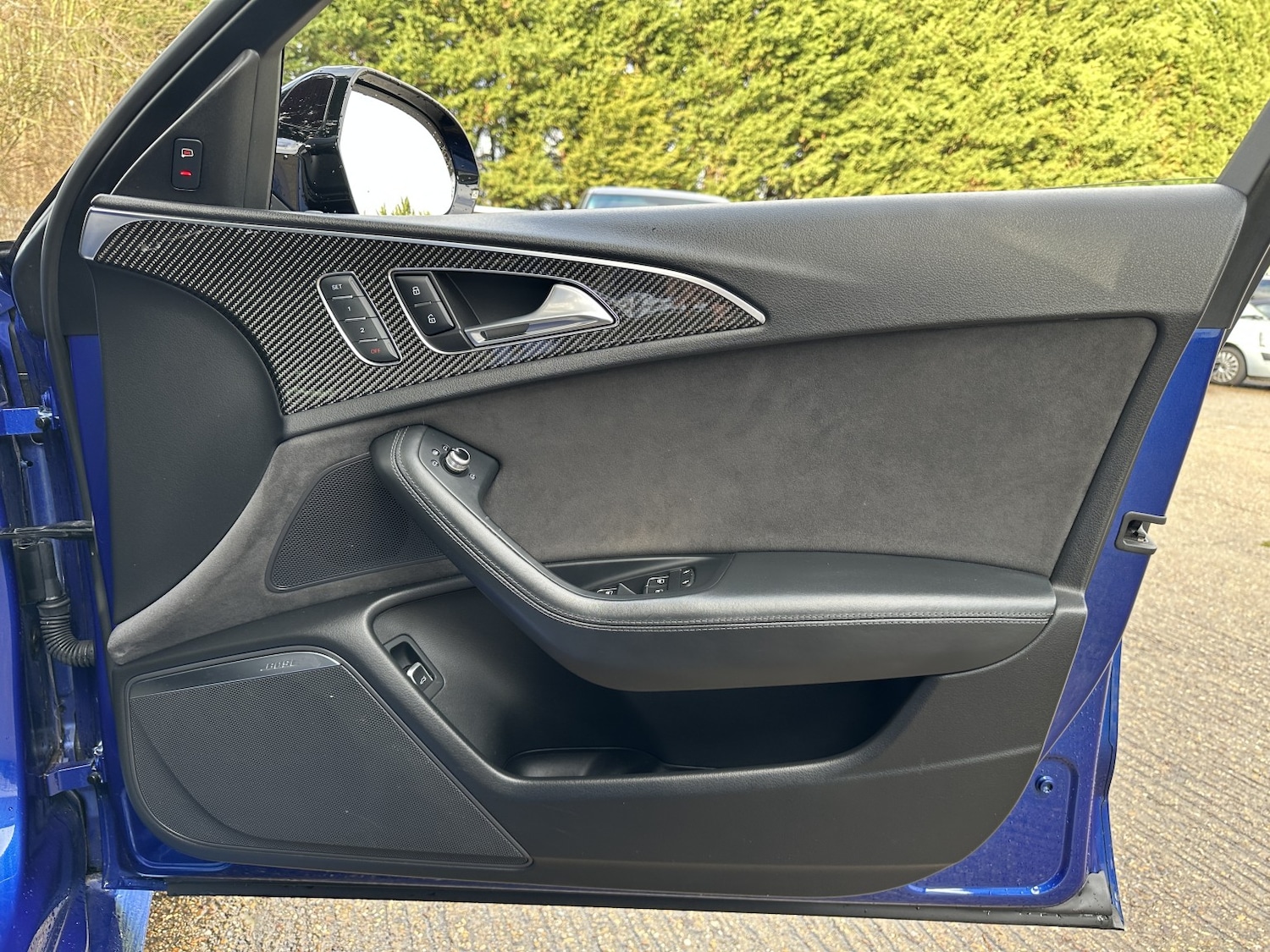 Used Audi RS6 2017 for sale - 77240305: Photo 33