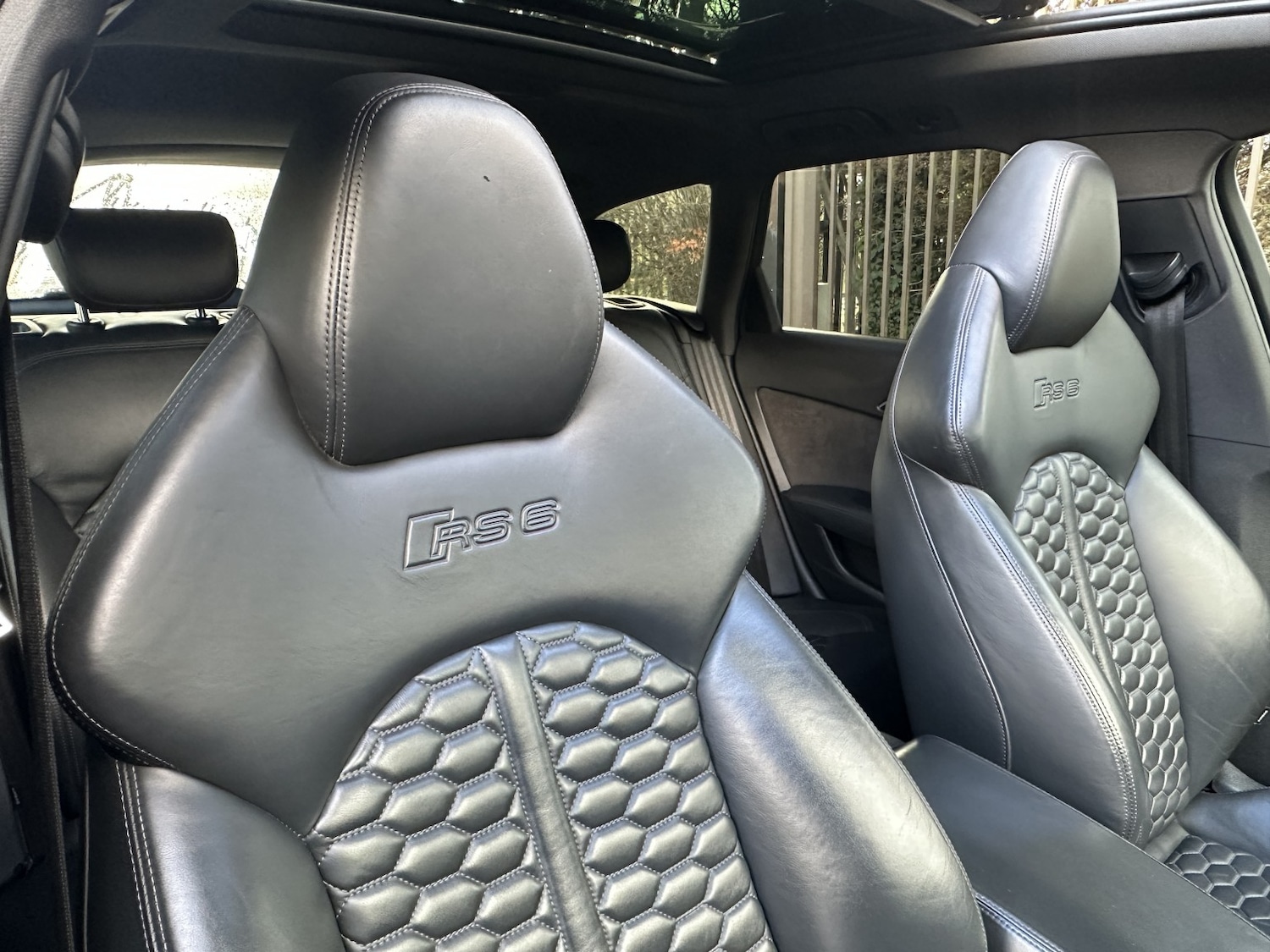 Used Audi RS6 2017 for sale - 77240305: Photo 41