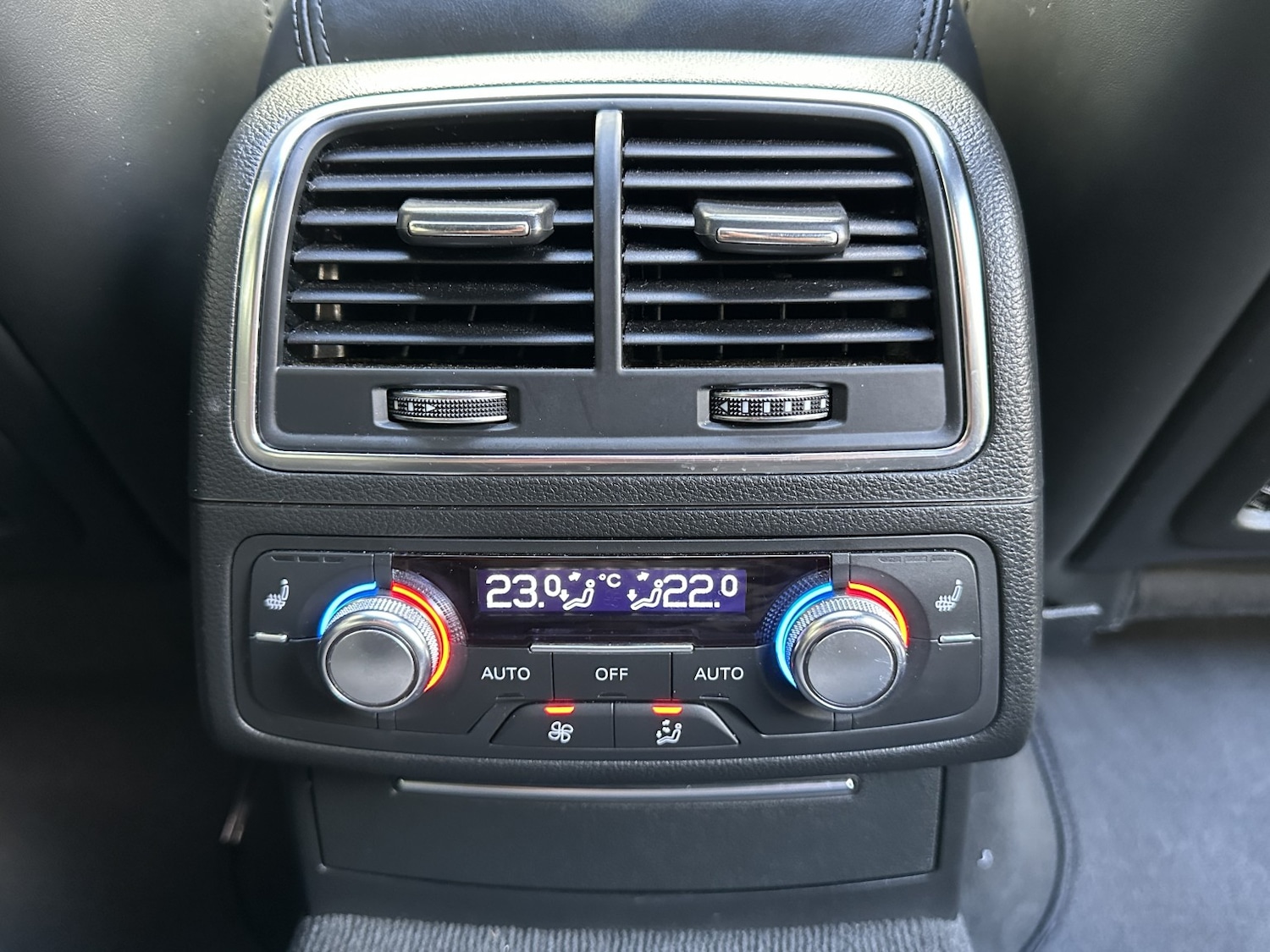 Used Audi RS6 2017 for sale - 77240305: Photo 45