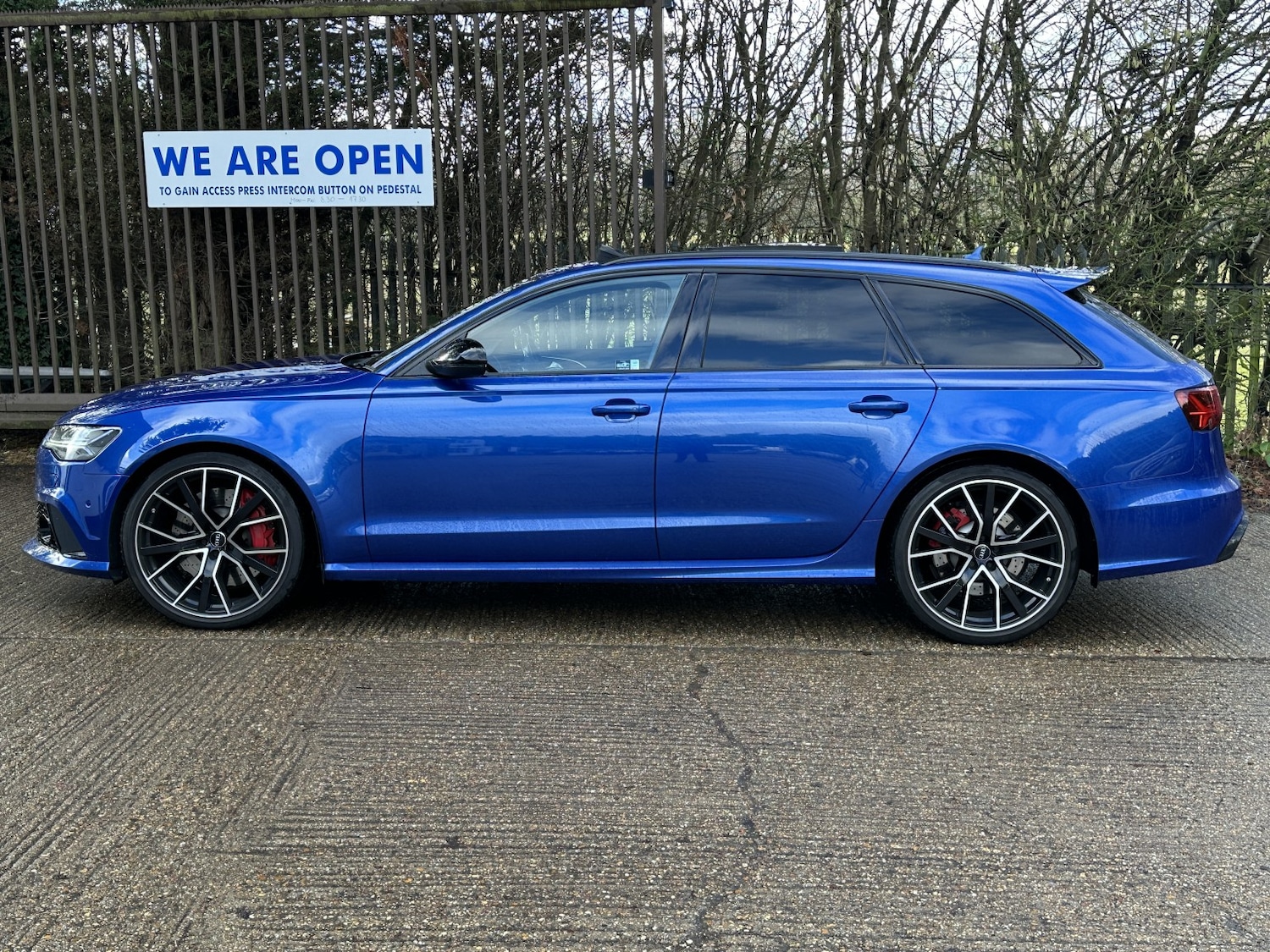 Used Audi RS6 2017 for sale - 77240305: Photo 7