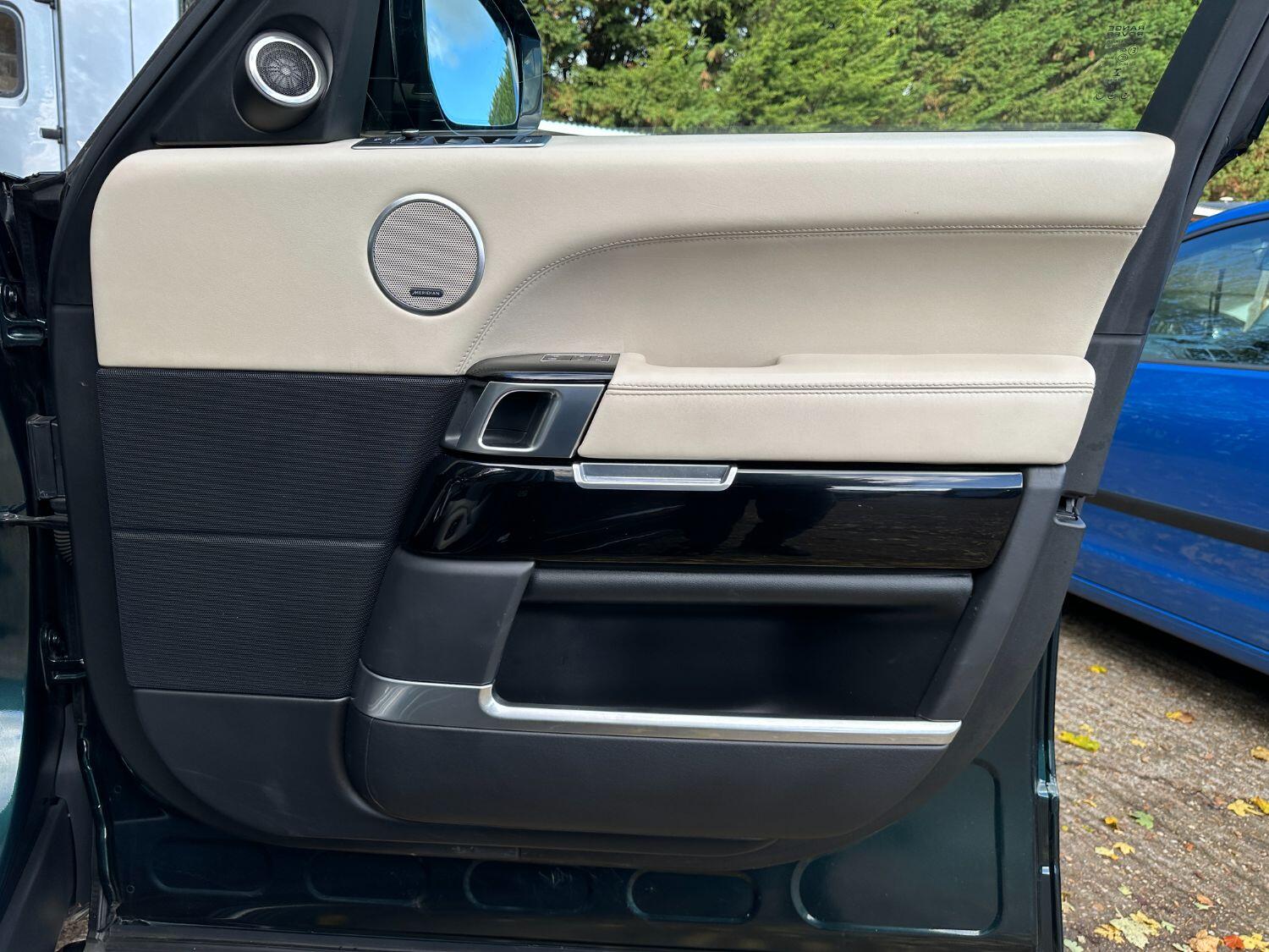 Used Land Rover Range Rover 2017 for sale - 76777012: Photo 30