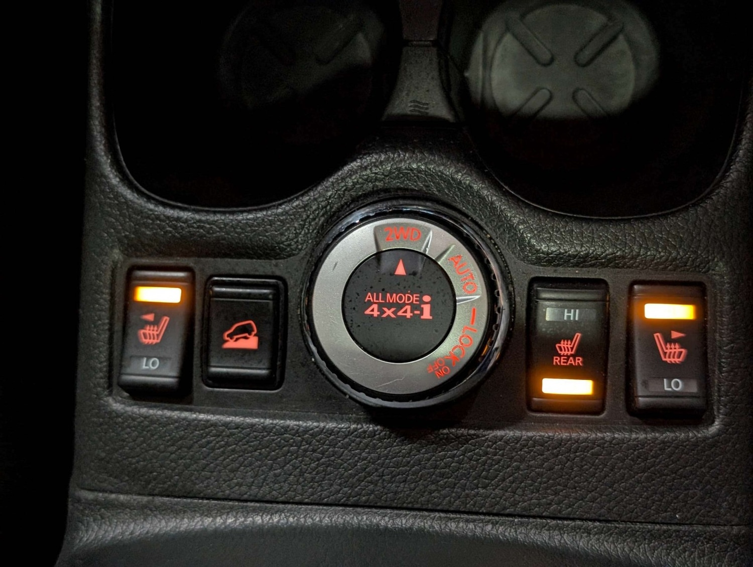 Used Nissan X-Trail 2018 for sale - 77482256: Photo 10