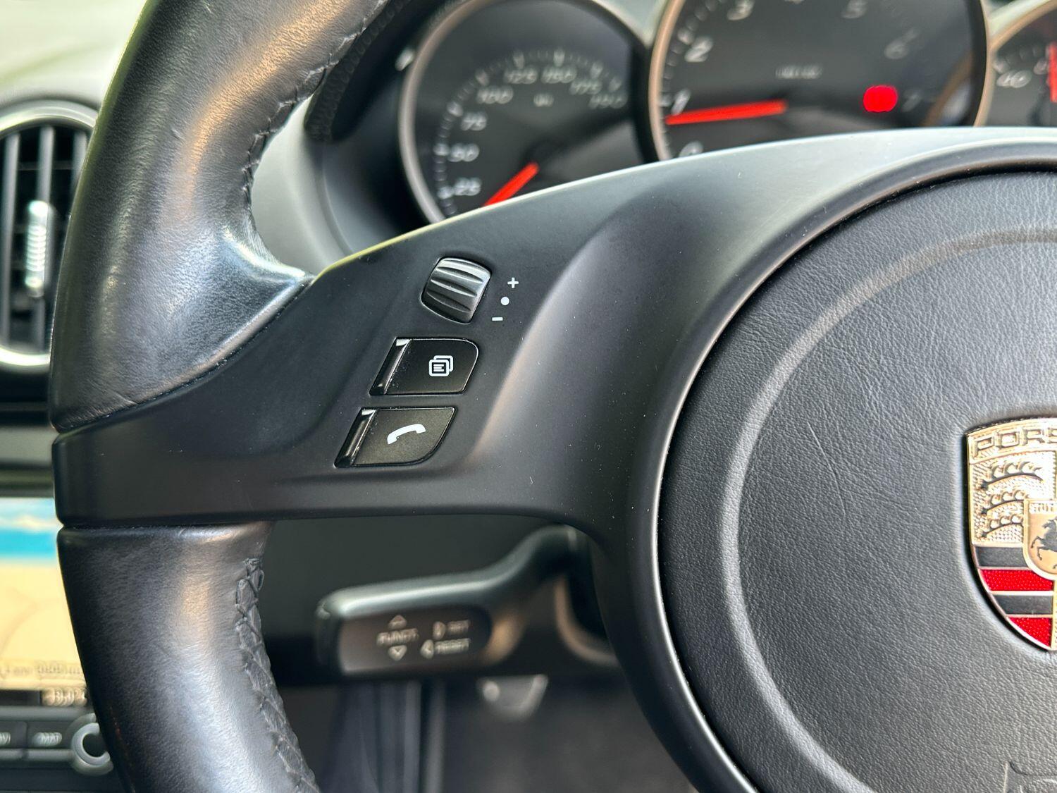 Used Porsche Cayman 2011 for sale - 76777010: Photo 38