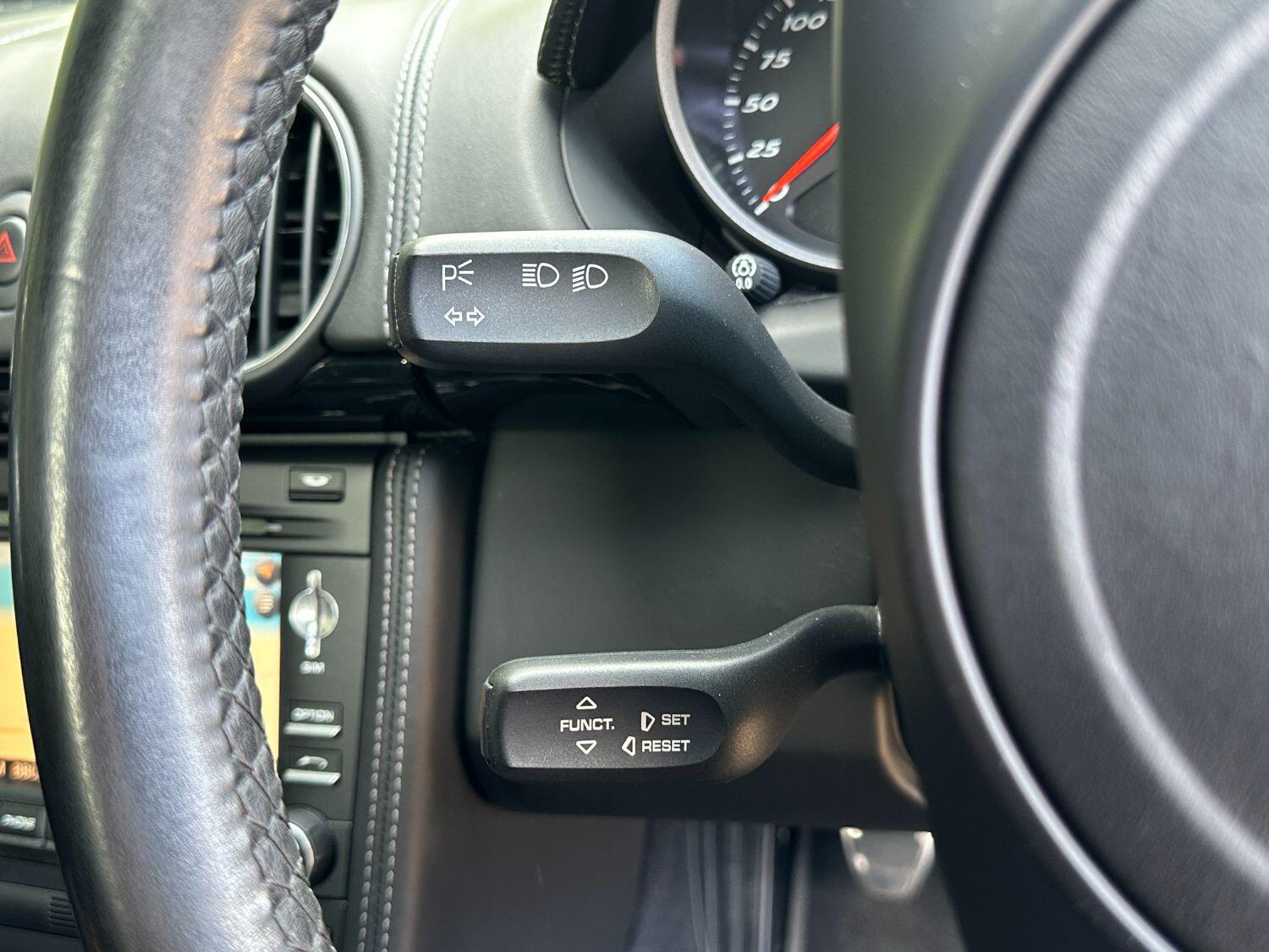 Used Porsche Cayman 2011 for sale - 77167789: Photo 40