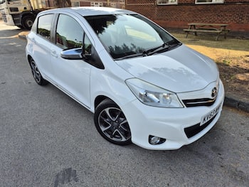 Used Toyota Yaris 2013 for sale - 79836449: Photo