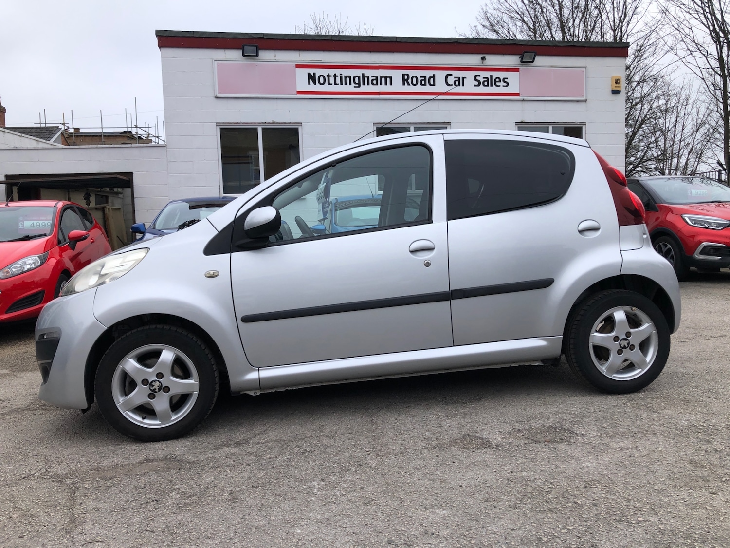 Used Peugeot 107 2014 for sale - 77962367: Photo 4