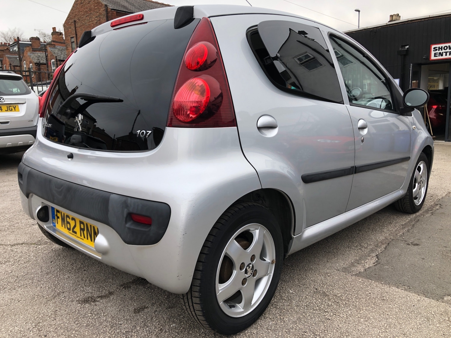Used Peugeot 107 2014 for sale - 77962367: Photo 7