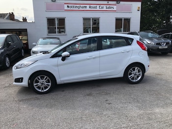 Used Ford Fiesta 2015 for sale - 75595813: Photo