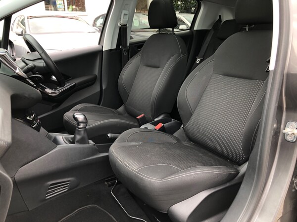 Used Peugeot 208 2018 for sale - 74938618: Photo 17