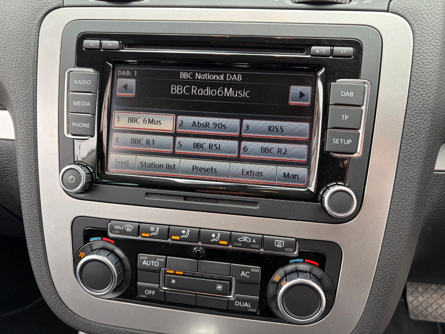 Used Volkswagen Scirocco 2010 for sale - 78121941: Photo 12