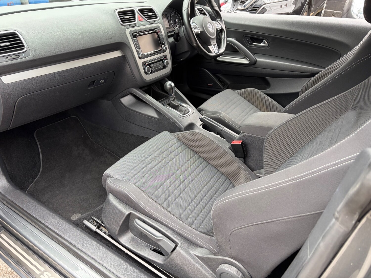 Used Volkswagen Scirocco 2010 for sale - 78121941: Photo 15